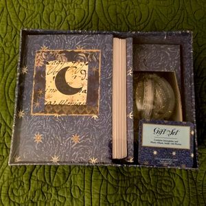 NWT Gift Set with Snowglobe and Photo Album
